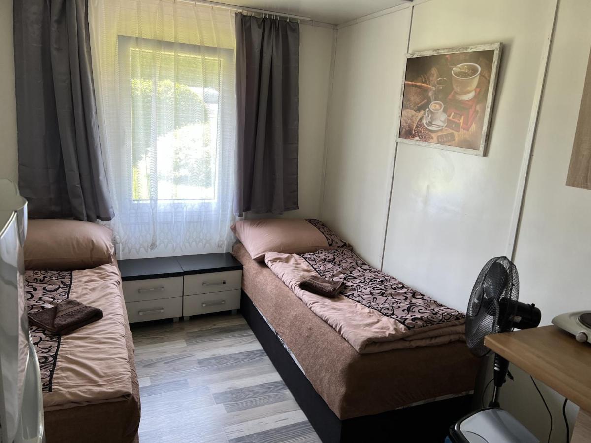 Hotel Areal Pauli à Česká Skalice Extérieur photo